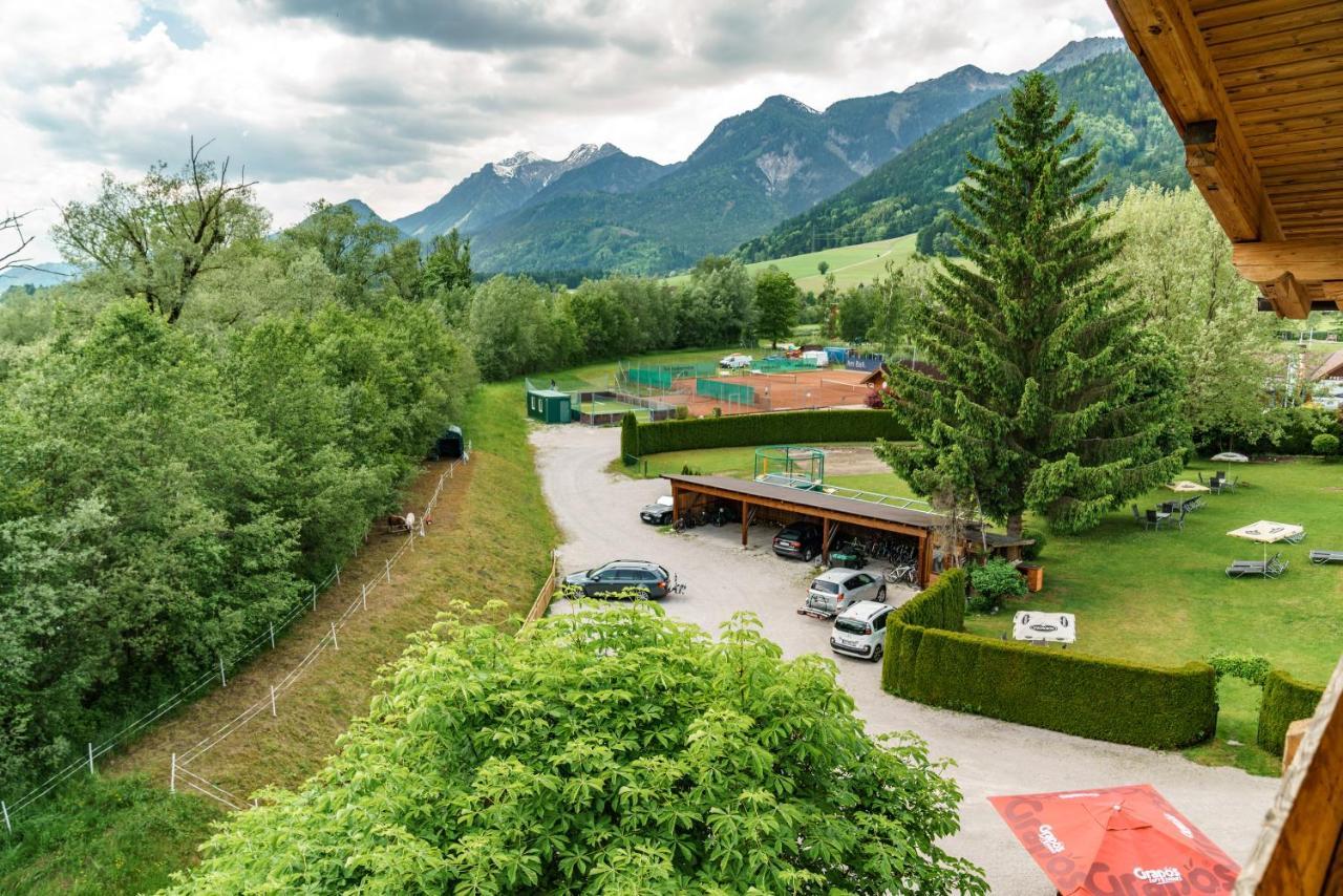 Sport & Familienhotel Baerenwirt ไอค์ ภายนอก รูปภาพ